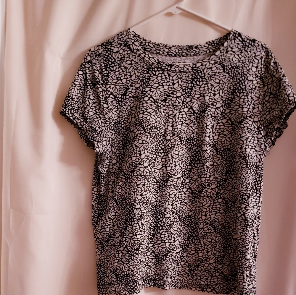 Original Loft black and white prnt top